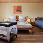 By Interhome Oberleichtersbach
