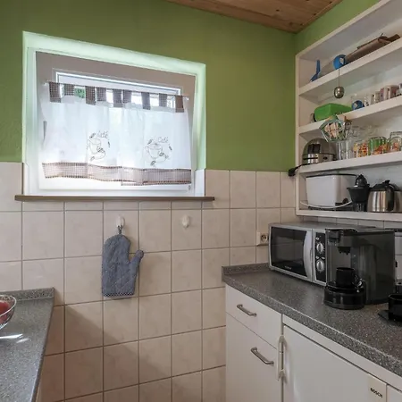 By Interhome Oberleichtersbach