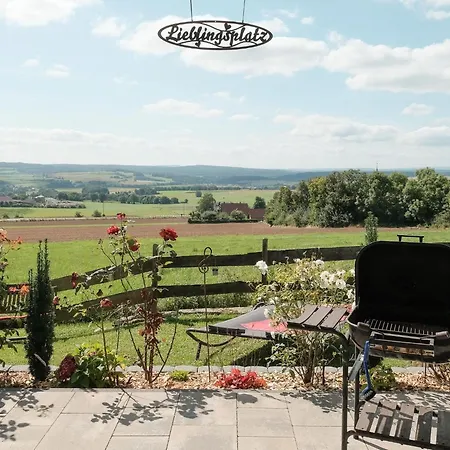 By Interhome * Oberleichtersbach